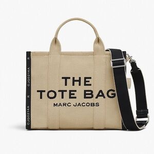 THE JACQUARD
MEDIUM TOTE BAG